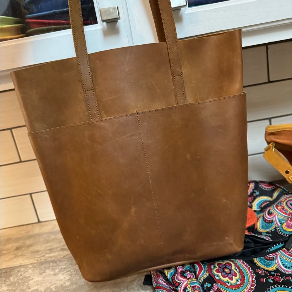 ABLE leather tote